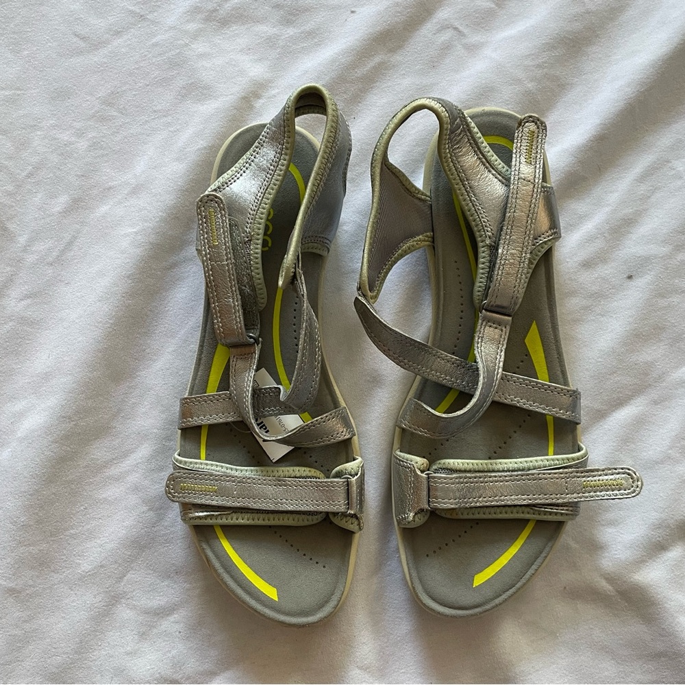 Ecco silver leather comfort sandals size US 10 med excellent used cond. worn 2x